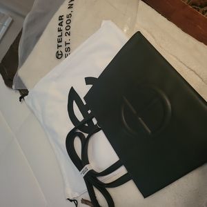 Telfar bag (M-black)